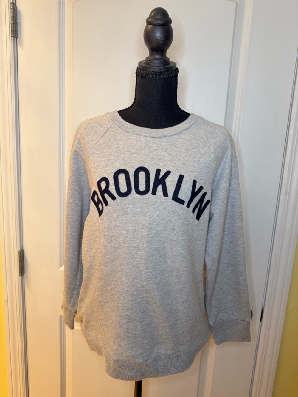 JCrew Grey 'Brooklyn' Pullover Sweatshirt, size M, good condition